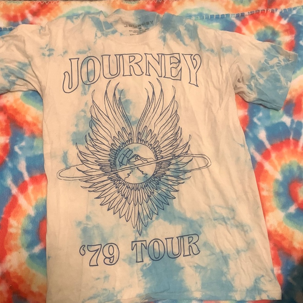Blue & Cream Graphic tee